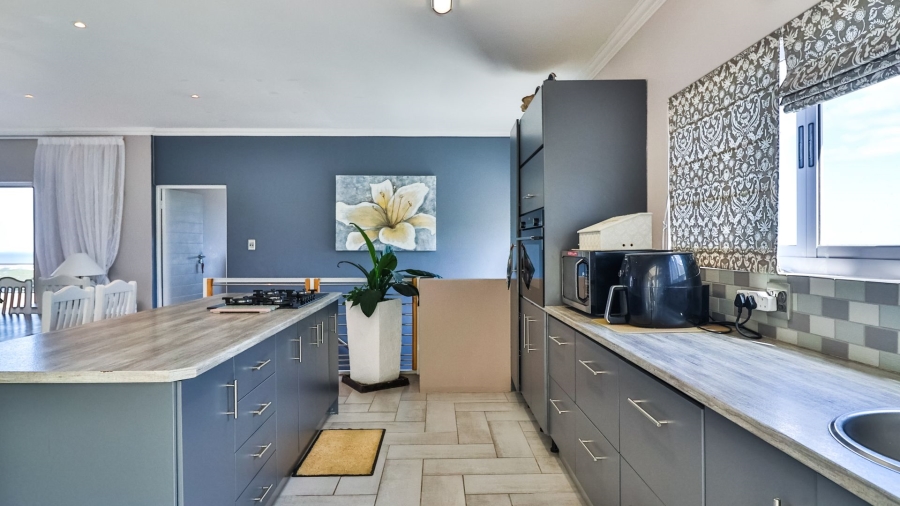 3 Bedroom Property for Sale in Berghof Western Cape